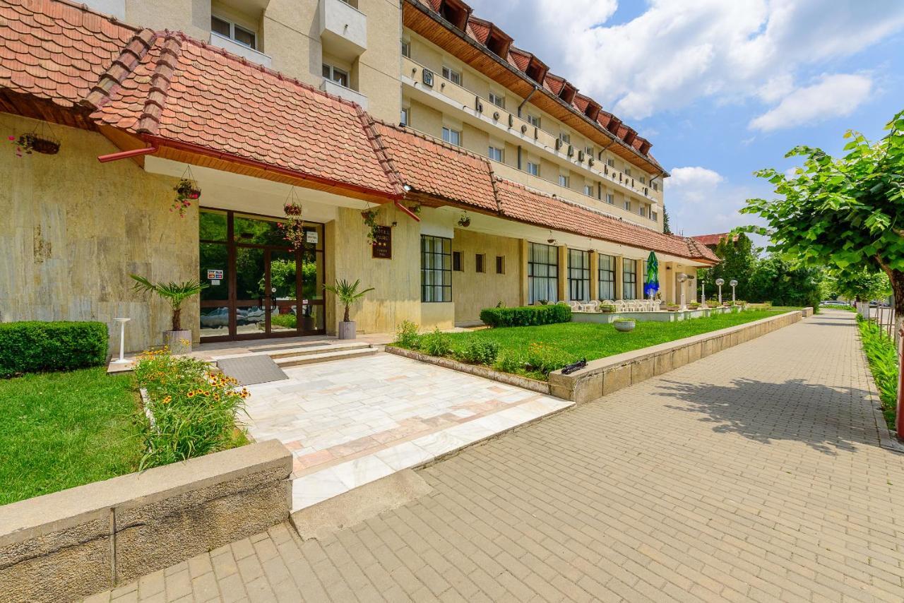 Hotel Parc ไบเล โกโวรา ภายนอก รูปภาพ